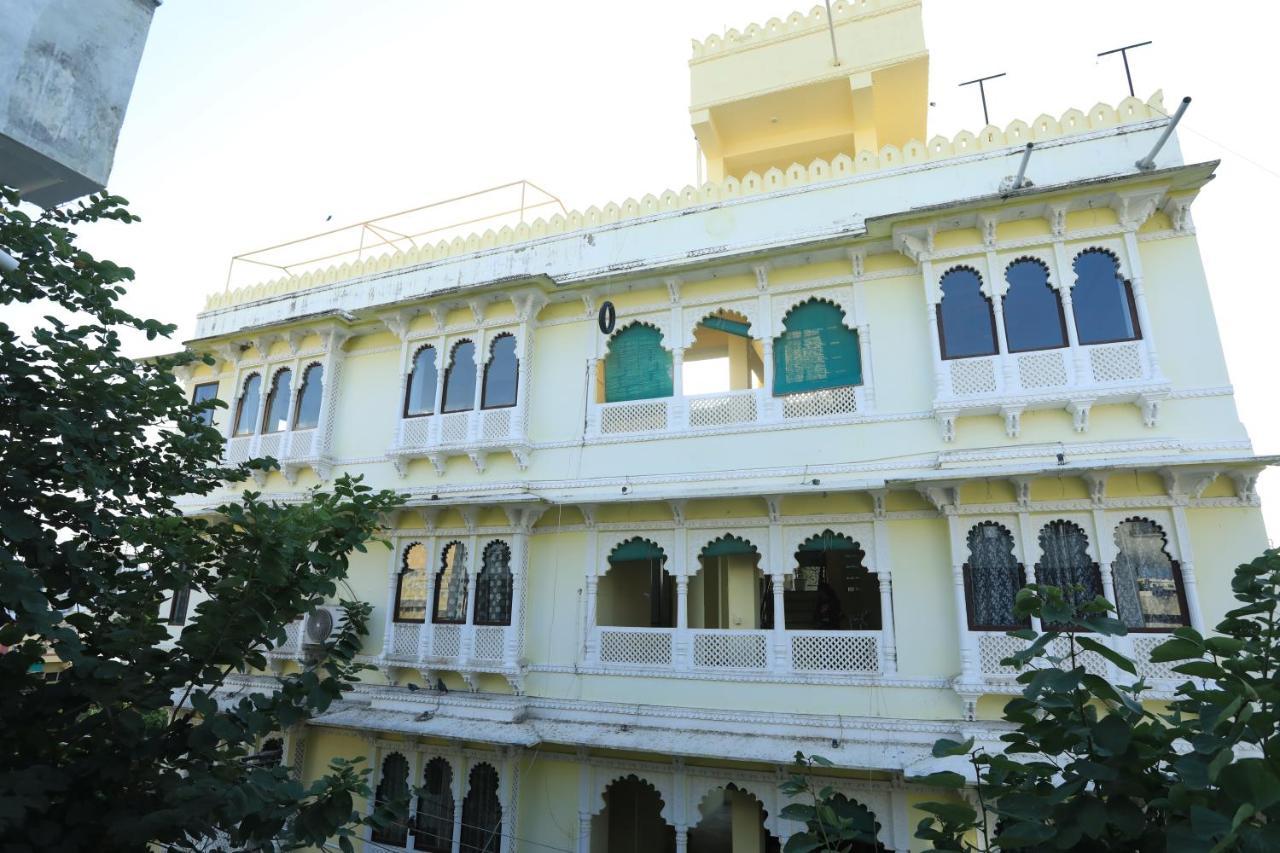 Hotel The Kesar Niwas Udaipur Exterior foto